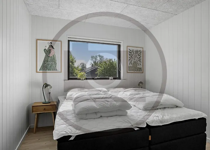 Semesterbostad Awesome In With Sauna